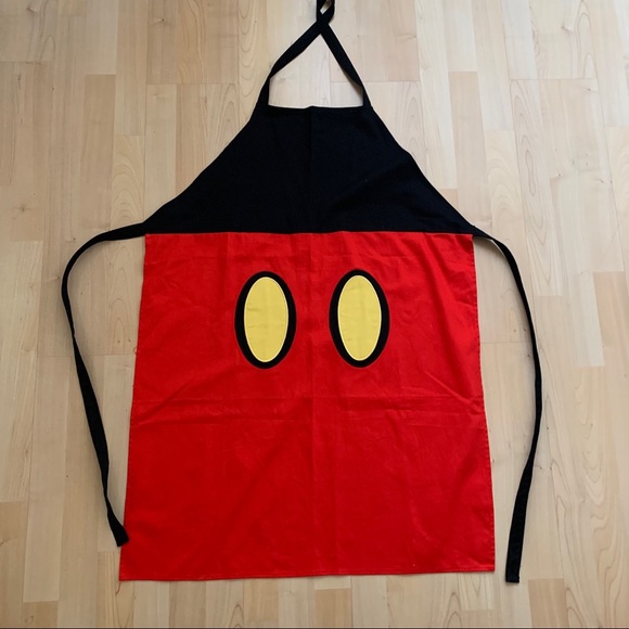 Mickey and Minnie Apron set His/Hers - Picture 2 of 3